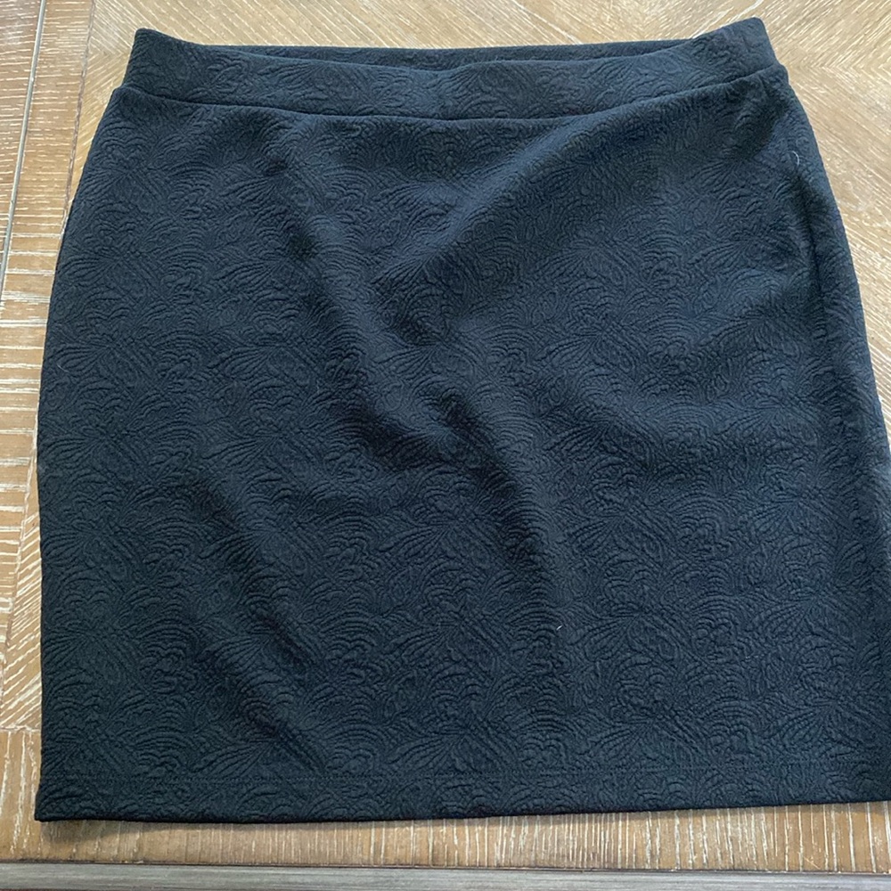 Textured skirt